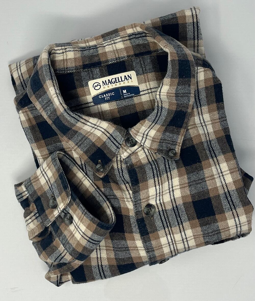 Magellan Outdoors Flannel Long Sleeve Button Down Men's Shirt size M